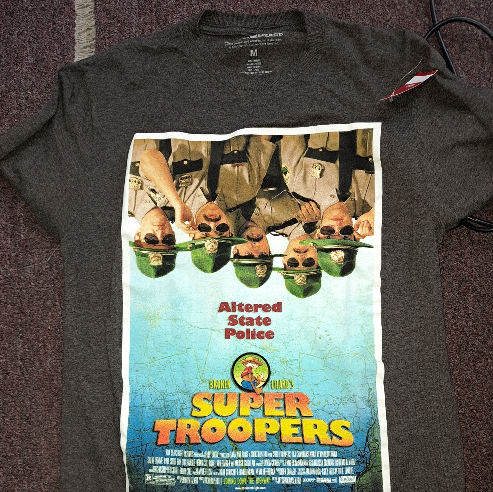 SUPER TROOPERS MEDIUM T-SHIRT EXCELLENT CHRISTMAS GIFT FOR THE DAD WITH EVYTHING